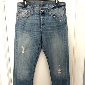 EUC Levi’s 501 button fly jeans - size 28